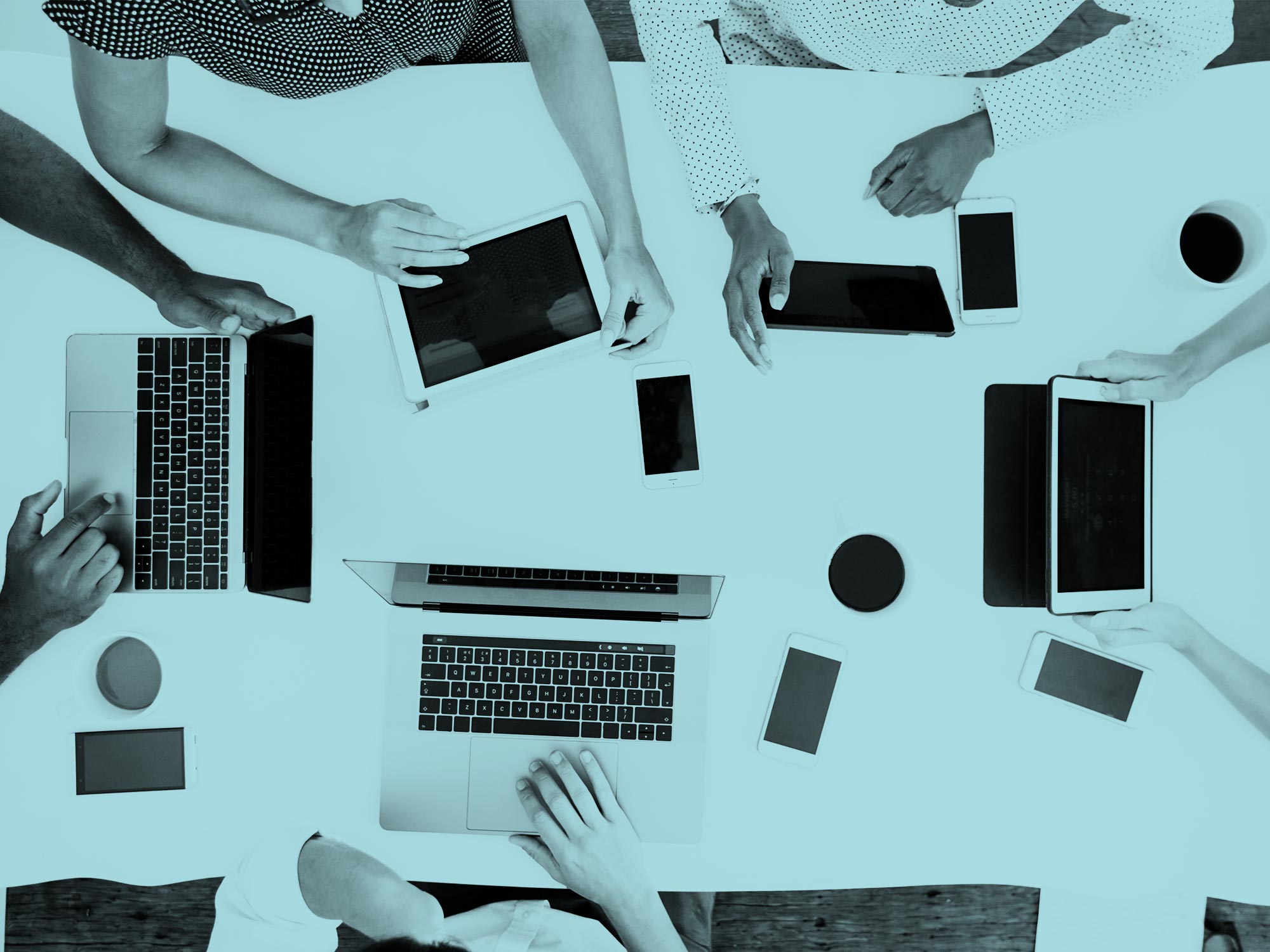 All online courses - Many hands using different devices