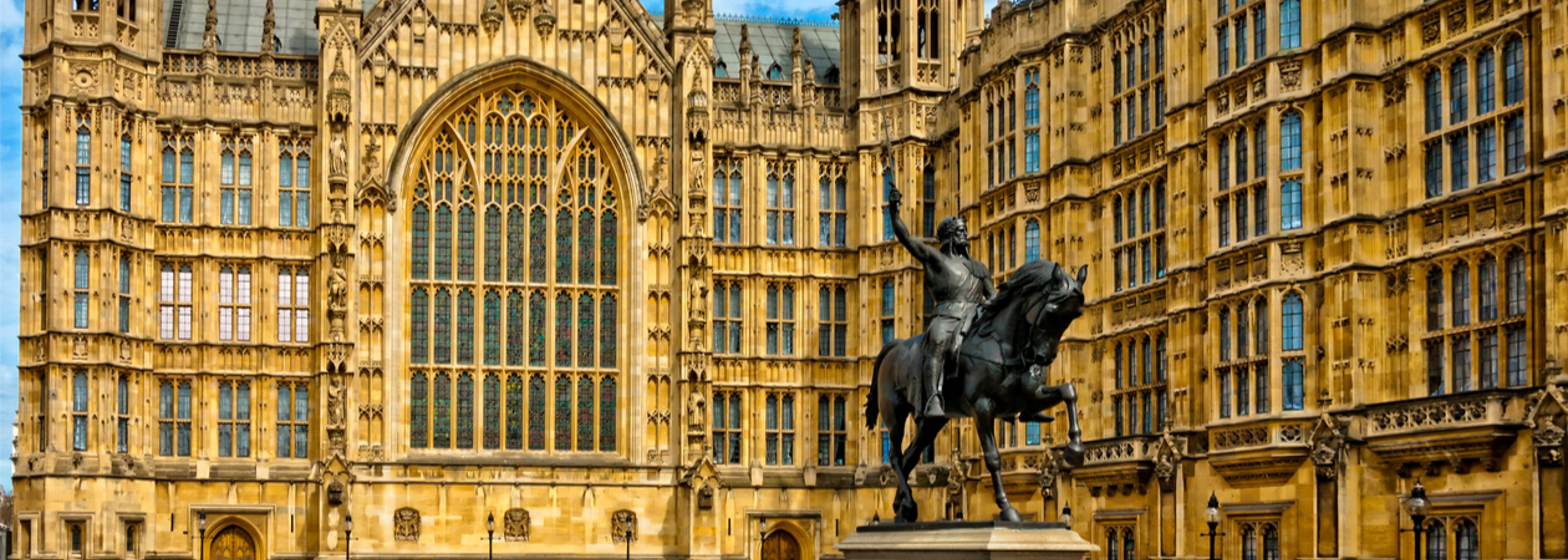 Poor pandemic response ‘due to wildly out-of-touch politicians’